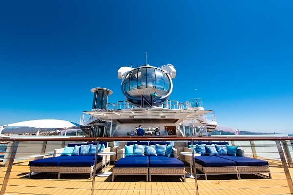 Ngày 2: DU THUYỀN – CRUISING DAY